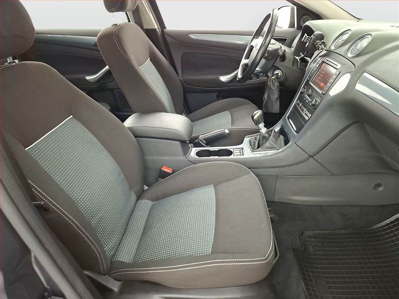 Ford Mondeo (2011) 2.0 TDCi, po STK - fotka 9 z 14