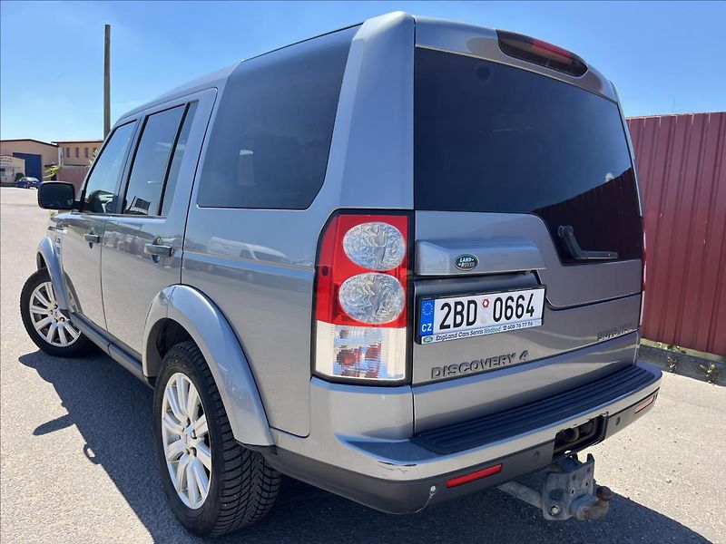 Land Rover Discovery 3,0 SDV6 7.MÍST 4x4 ROZVODY - fotka 44 z 44