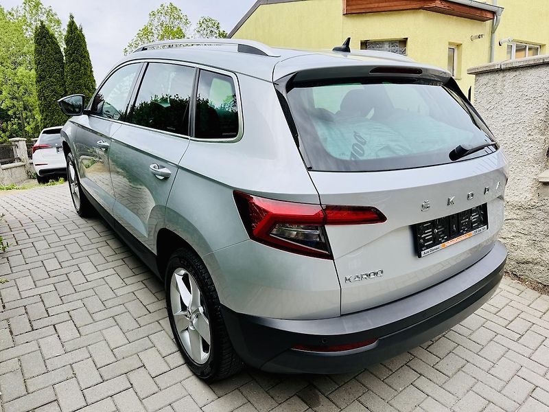 Škoda Karoq (2021) 1,5TSi 110kW STYLE Koup.ČR,ACC - fotka 15 z 20