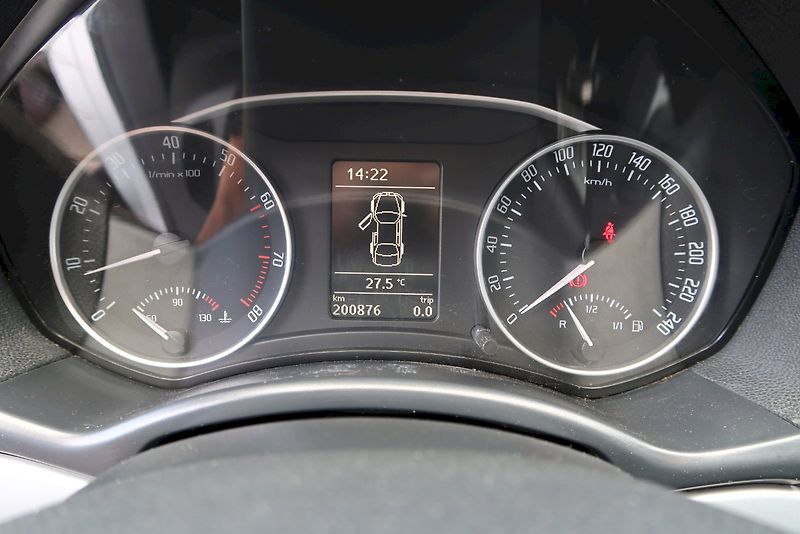 Škoda Octavia (2011) Ambiente Plus 1.4 TSI 90 kW - fotka 6 z 22
