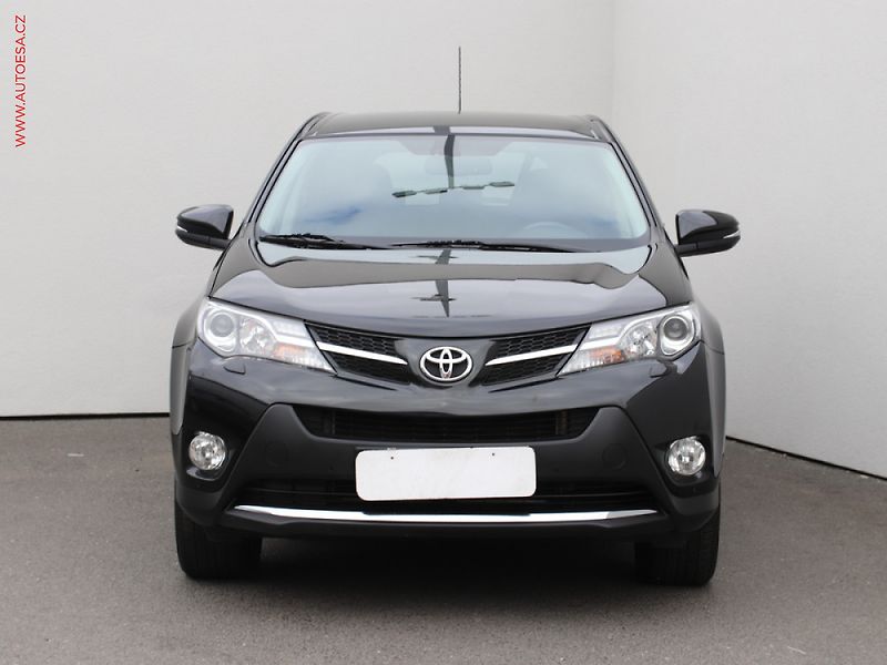 Toyota RAV4 (2014) 2.0VVTi 4x4, 2.maj,ČR - fotka 2 z 3