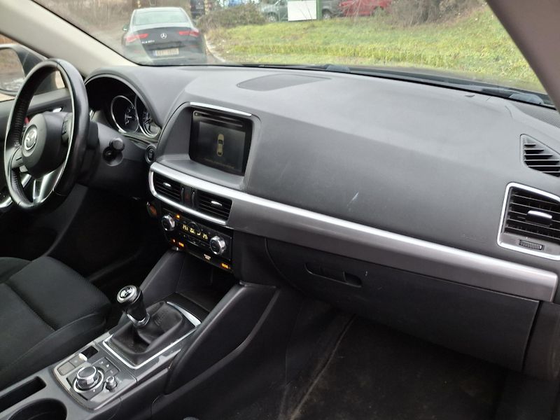 Mazda CX-5 2.0 121 kw Rezervace - fotka 27 z 39