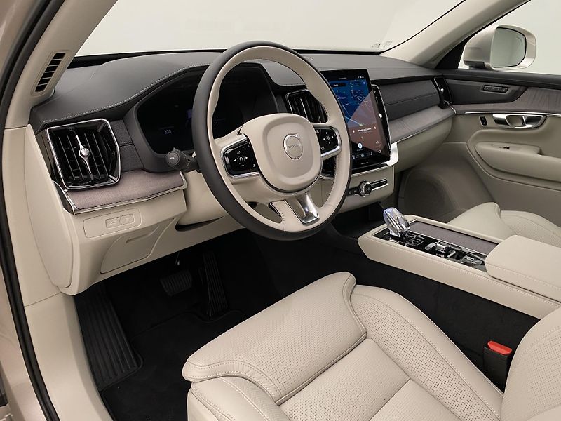Volvo XC90 (2026) T8 AWD RECHARGE BRIGHT PLUS 7m - fotka 26 z 71