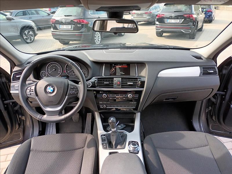 BMW X4 2,0 xDrive20d,MANUÁL,NAVI, - fotka 11 z 41