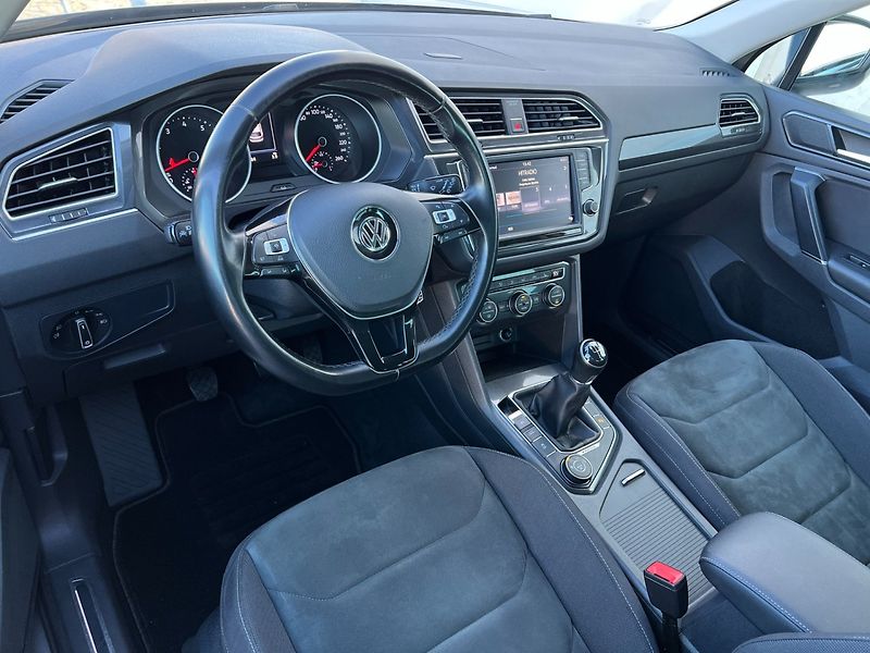 Volkswagen Tiguan (2016) 1.4TSi 110kW HIGHLINE 4Motion - fotka 12 z 37