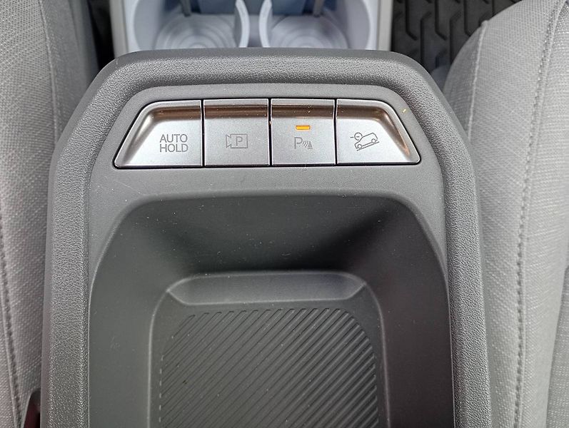 Kia EV3 (2024) EARTH 150 kW, bat.81,4 kW - fotka 17 z 28