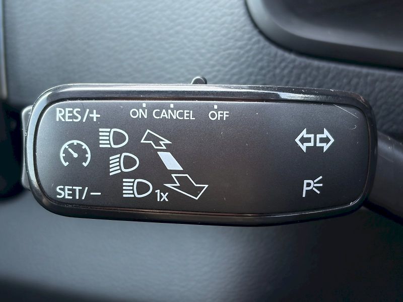 Škoda Karoq (2025) DSG 1.5 TSI / 110kW / SELECTIO - fotka 15 z 32