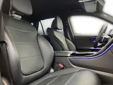 Mercedes-Benz GLC SUV 220d 4MATIC AMG Line Night - náhled 16