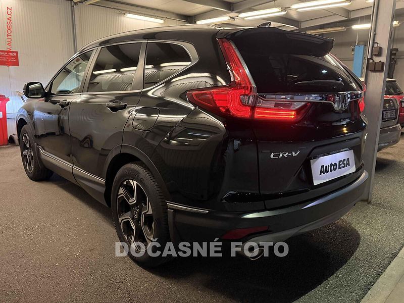 Honda CR-V (2019) 1.5 i-VTec, ČR, 4x4, AT - fotka 2 z 3