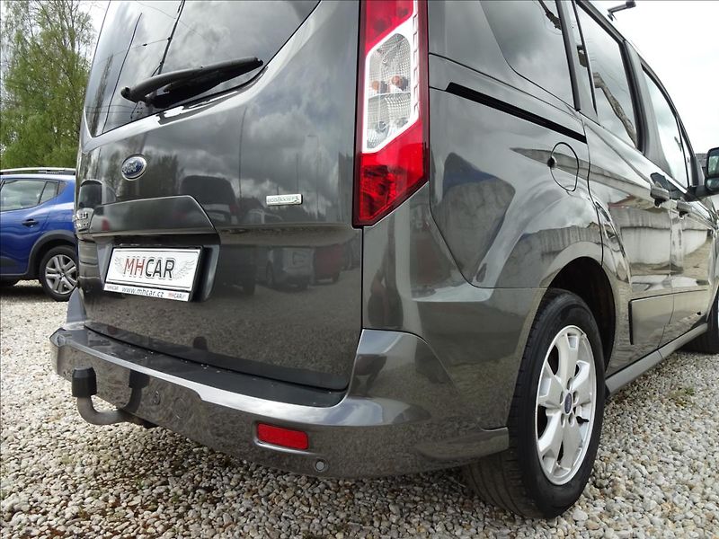 Ford Tourneo Connect 1.0 ECOBOOST TITANIUM - fotka 15 z 49