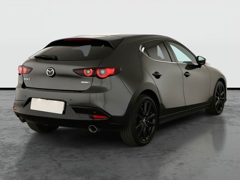 Mazda 3 (2022) 2.0 e-Skyactiv X - fotka 5 z 16