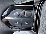 Peugeot 2008 1,2 i ALLURE DPH 1.maj původČR - náhled 30