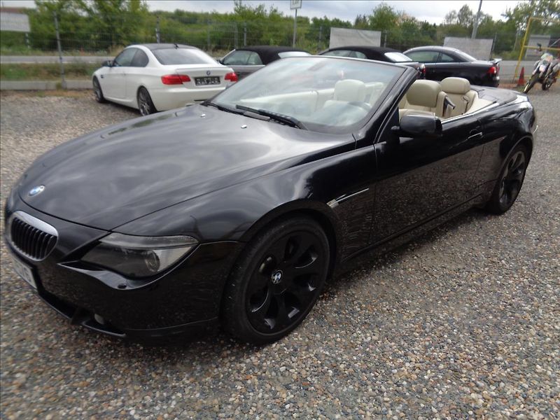 BMW Řada 6 4,4 - fotka 7 z 23