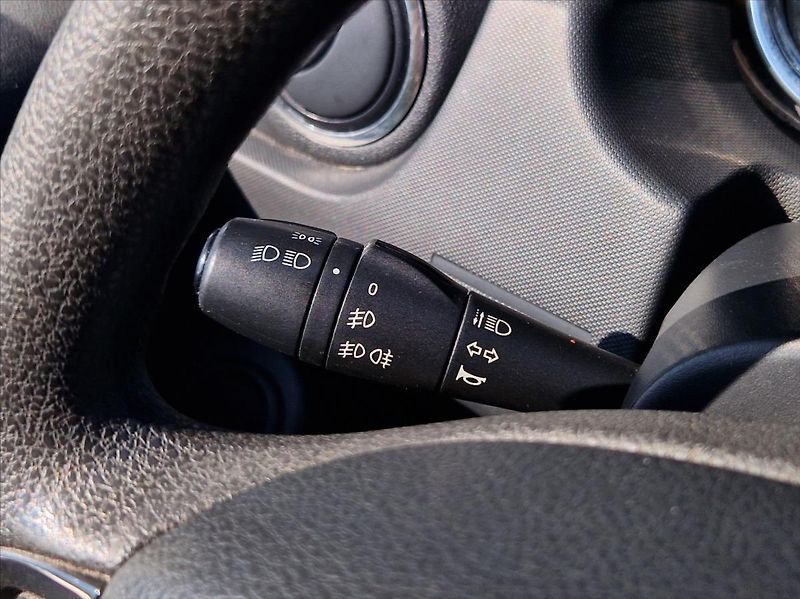Dacia Duster 1,6 i 84kW AC NOSIČ HEZKÝNÁJ. - fotka 27 z 27