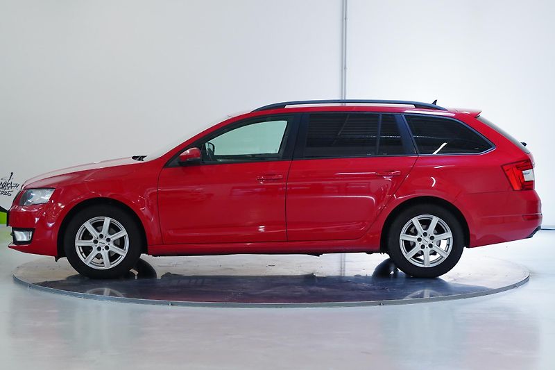 Škoda Octavia - fotka 3 z 27