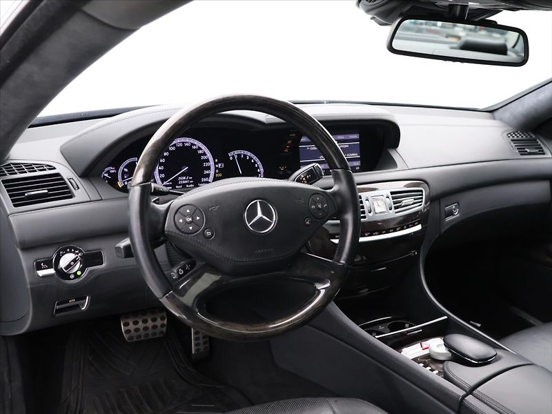 Mercedes-Benz CL 4.7 500 320kW  Blue EFFICIENCY - fotka 29 z 37