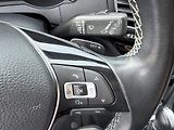 Volkswagen Sharan 2.0 TDI 135 kW Highline 7 míst - náhled 33