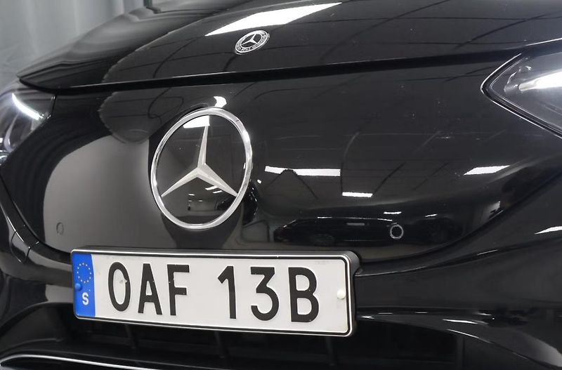Mercedes-Benz EQE 300 Electric Art 98kWh Kamera  - fotka 7 z 23