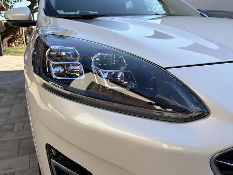 Ford Kuga (2022) Vignale 2.5 PHEV, 10/22 - fotka 20 z 22