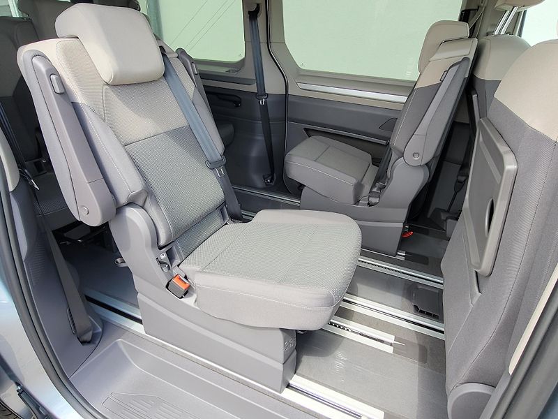 Volkswagen Multivan Long Life 2,0 TDI 110kW 10km - fotka 26 z 29