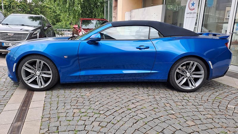Chevrolet Camaro CONV 6.2 V8 EU model - fotka 3 z 17
