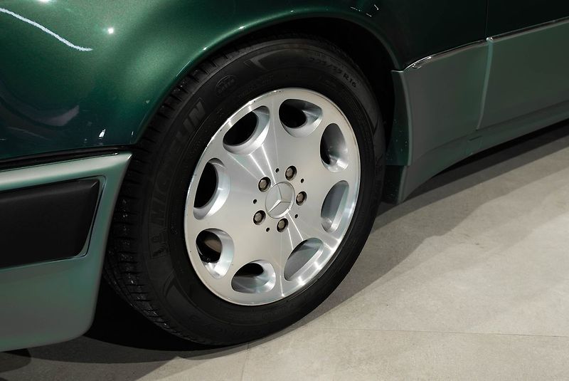 Mercedes-Benz Třídy E - fotka 4 z 20