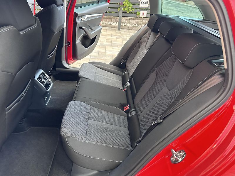 Škoda Octavia (2020) Škoda Octavia combi Style  - fotka 15 z 21