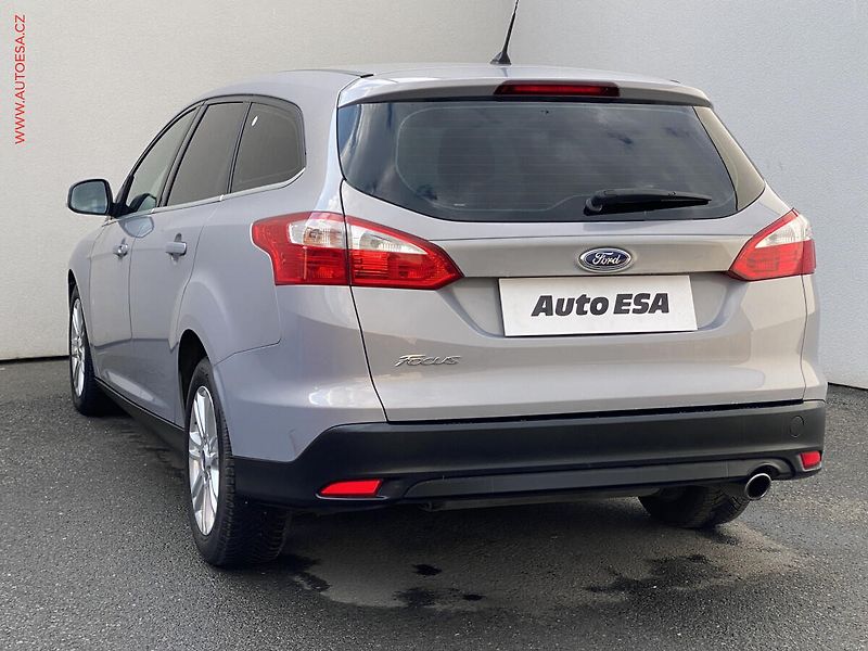 Ford Focus (2013) 2.0TDCi, AT, AC, tempo - fotka 6 z 18