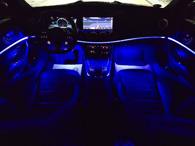 Mercedes-Benz Třídy E E53 AMG 4MATIC+ 360°CAM PANOR. - fotka 11 z 65