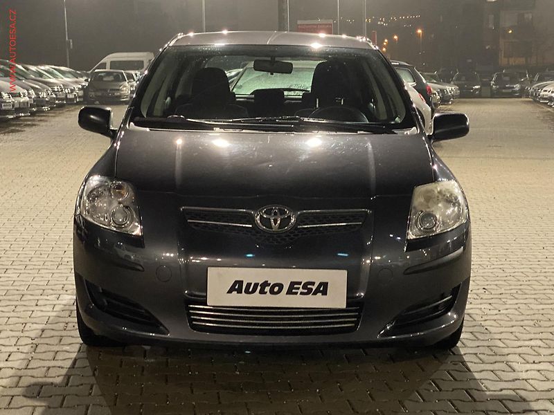 Toyota Auris (2009) 1.3 VVT-i, 1.maj,ČR, Terra - fotka 2 z 16