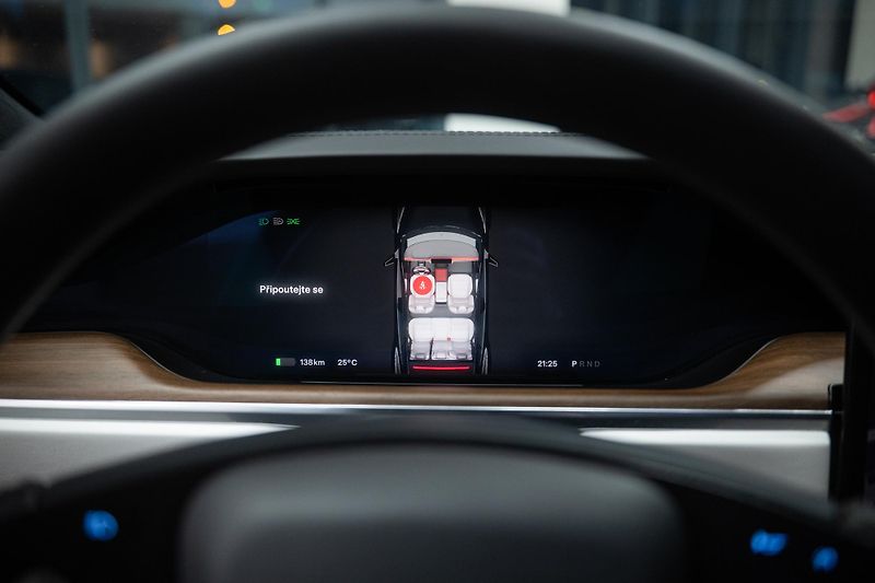 Tesla Model S (2023) Free Unlimited Supercharging - fotka 26 z 59