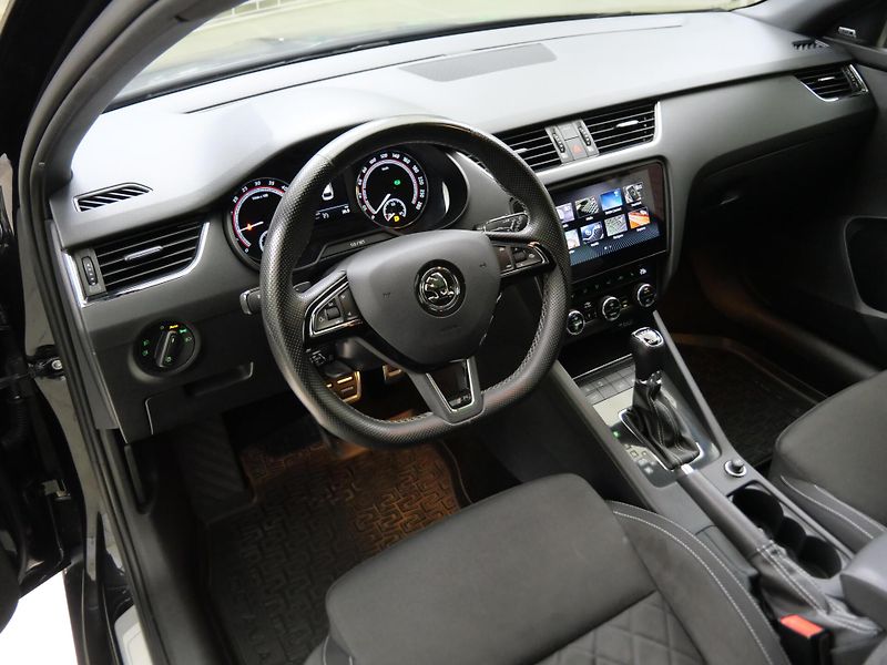 Škoda Octavia - fotka 5 z 25
