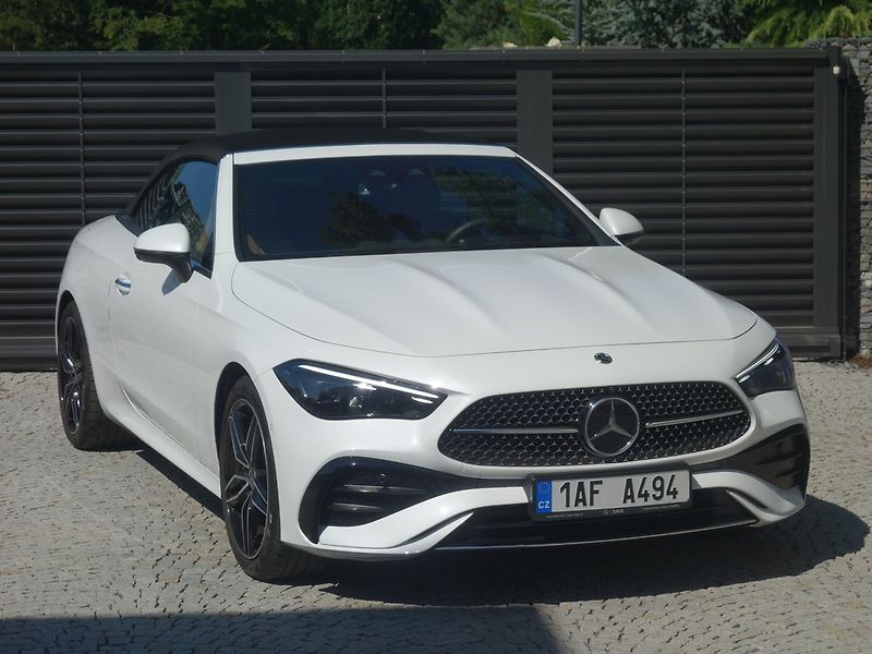 Mercedes-Benz CLE (2024) 300*4M*CABRIO*AMG*TOP-VÝB*CZ!! - fotka 1 z 50