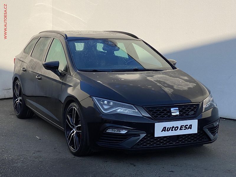 Seat Leon (2017) 2.0 TSi 4drive, Cupra, AT - fotka 1 z 19