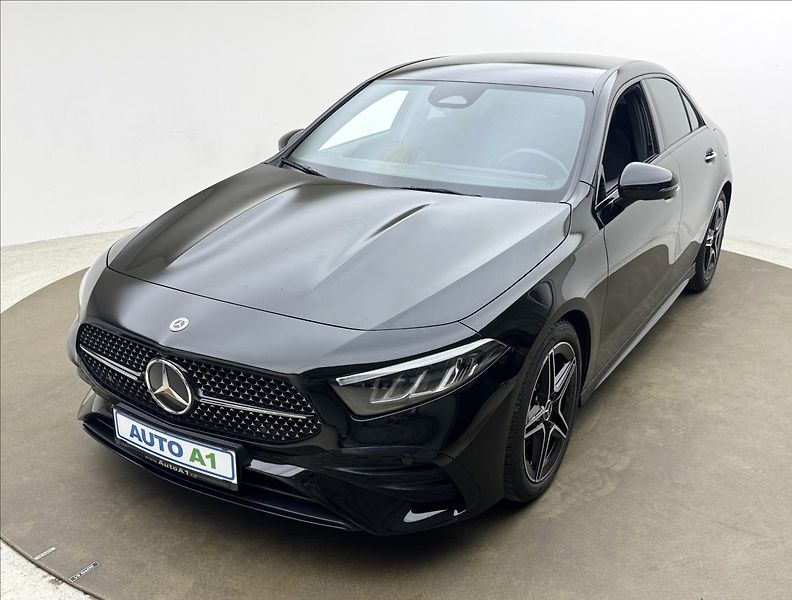 Mercedes-Benz Třídy A 1,3 200 120kW AMG LED KAMERA - fotografie inzerátu