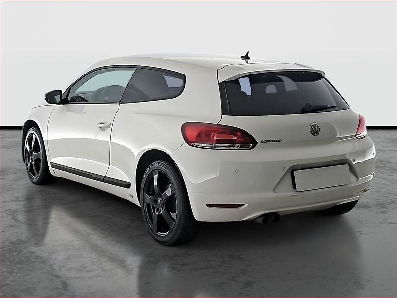 Volkswagen Scirocco (2010) Sport 1.4 TSI, Park. senzory - fotka 4 z 17