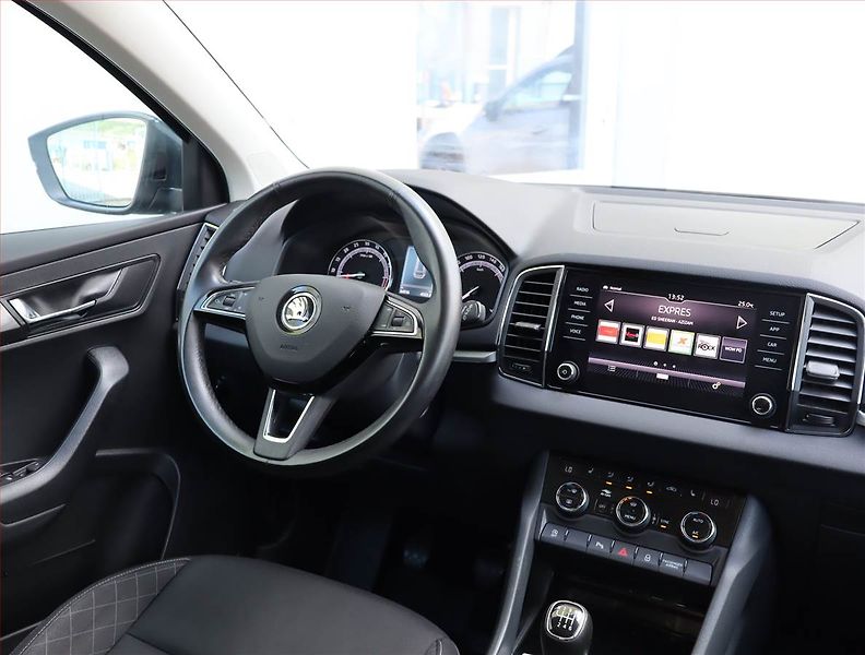 Škoda Karoq (2020) 1.6 TDI - fotka 7 z 17