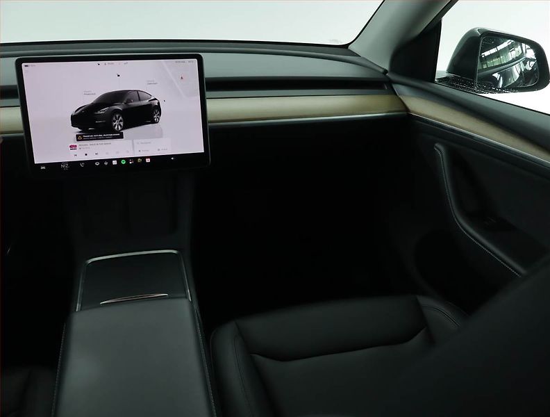 Tesla Model Y (2023) Long Range AWD 79kWh, SoH 92% - fotka 8 z 22