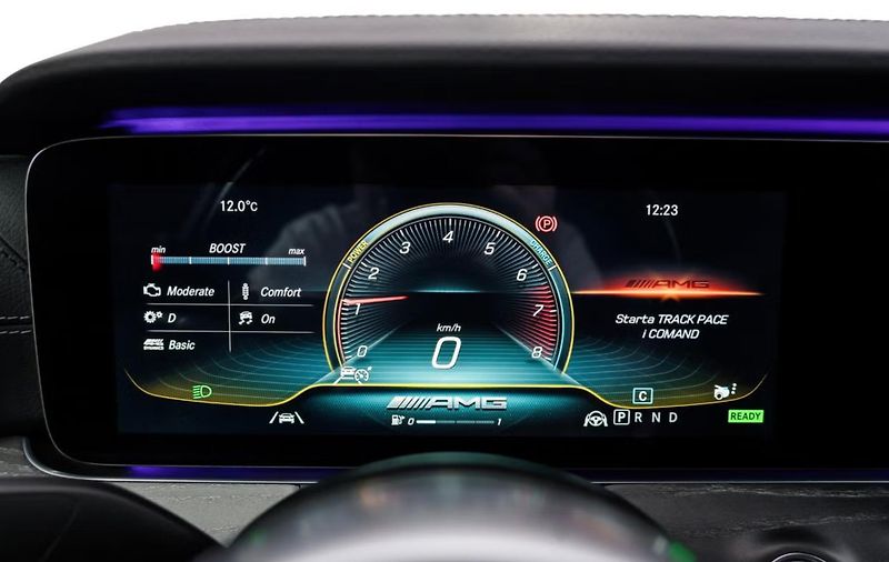 Mercedes-Benz AMG GT 43 4M  Větrání a pamět sedadel - fotka 9 z 21