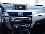 BMW X1 (2016) xDrive18d, 4X4, Automat - náhled 12