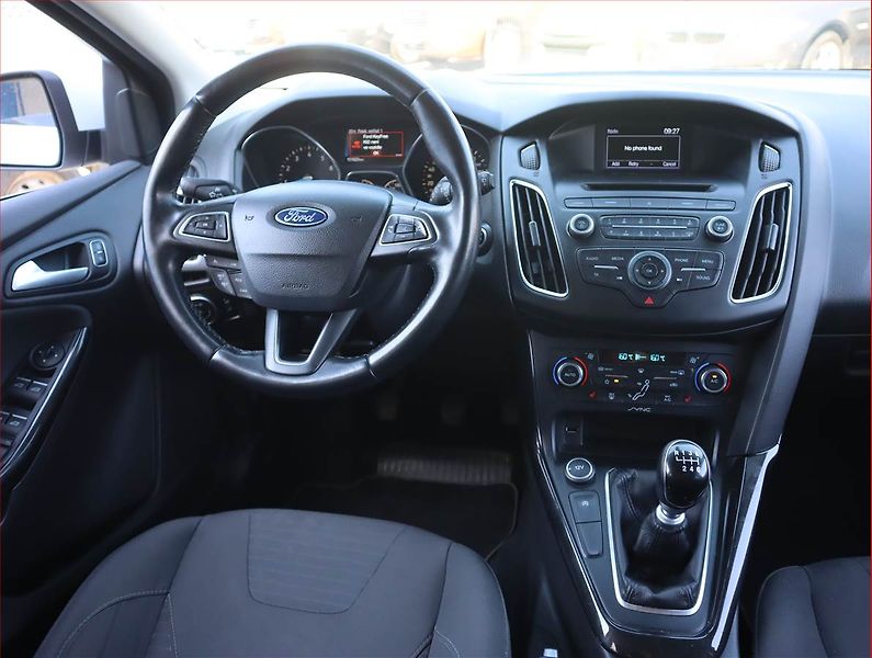 Ford Focus (2015) 1.0 EcoBoost, Serv.kniha - fotka 7 z 18