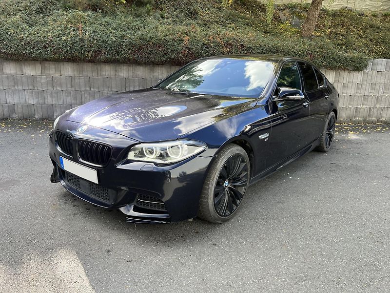 BMW Řada 5 M 550d xDrive 280 kW F10 740Nm - fotka 2 z 25