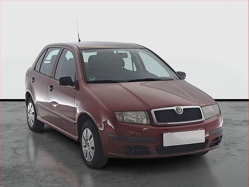 Škoda Fabia (2005) 1.2 12V, po STK, jezdí dobře - fotografie inzerátu