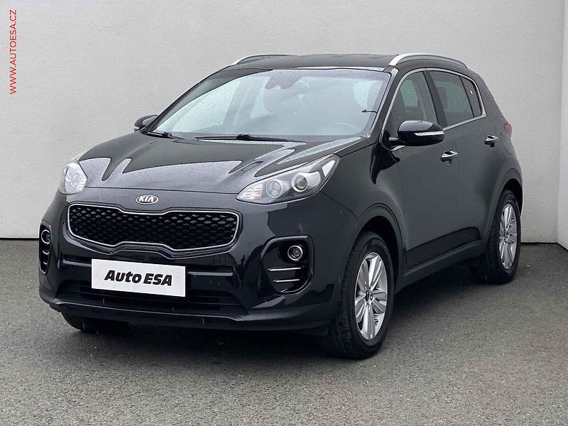 Kia Sportage (2017) 1.6 GDi, Navi, kamera, + kola - fotka 3 z 18