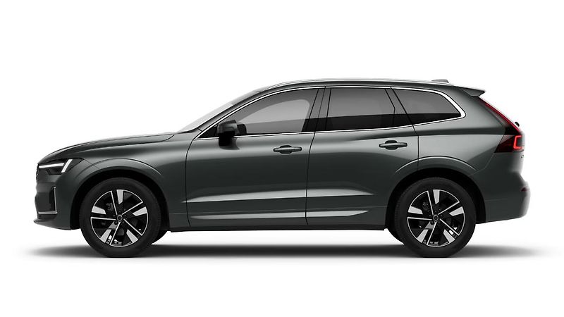Volvo XC60 (2026) B5 PLUS - fotka 4 z 13