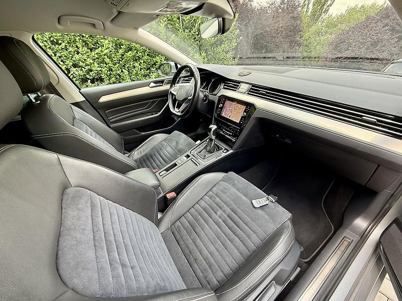 Volkswagen Passat (2020) 2.0Tdi 110kW ELEGANCE ACC TAŽN - fotka 4 z 17
