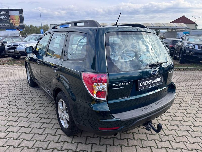 Subaru Forester (2011) 4X4 2,0i 110 KW KOLA TAŽNÉ - fotka 4 z 47