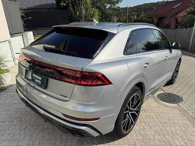 Audi Q8 55 TFSi 1.maj ČR DPH S-line - fotka 6 z 24