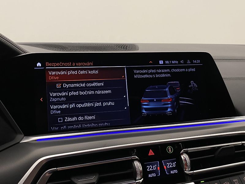 BMW X5 M50D xDrive CZ AUT REZERVACE - fotka 83 z 123