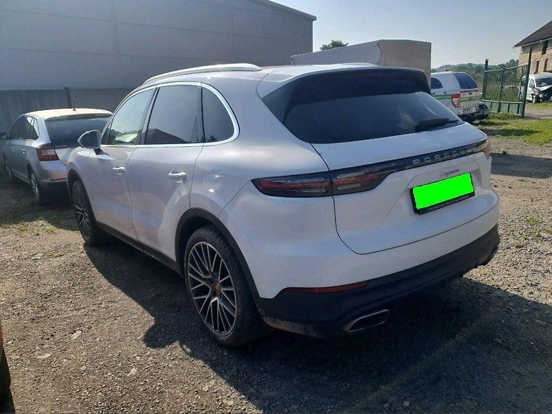 Porsche Cayenne (2019) 3.0, 250KW, BASIS - fotka 3 z 9